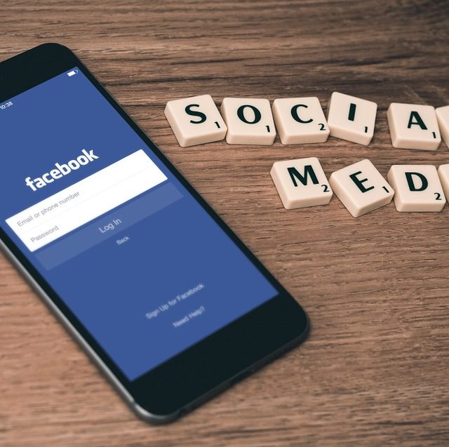Separation and Social Media | facebook social media cellphone | Lift Legal